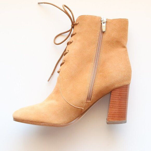 Marc Fisher Suede Leather Block Heel Lace-up Ankle Boots / Booties Size 7.5 - Picture 9 of 16